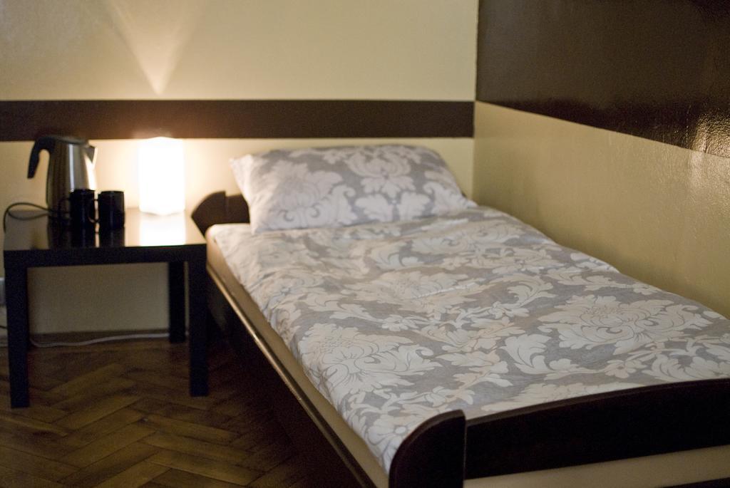 Smocza Jama Hostelクラクフ 部屋 写真