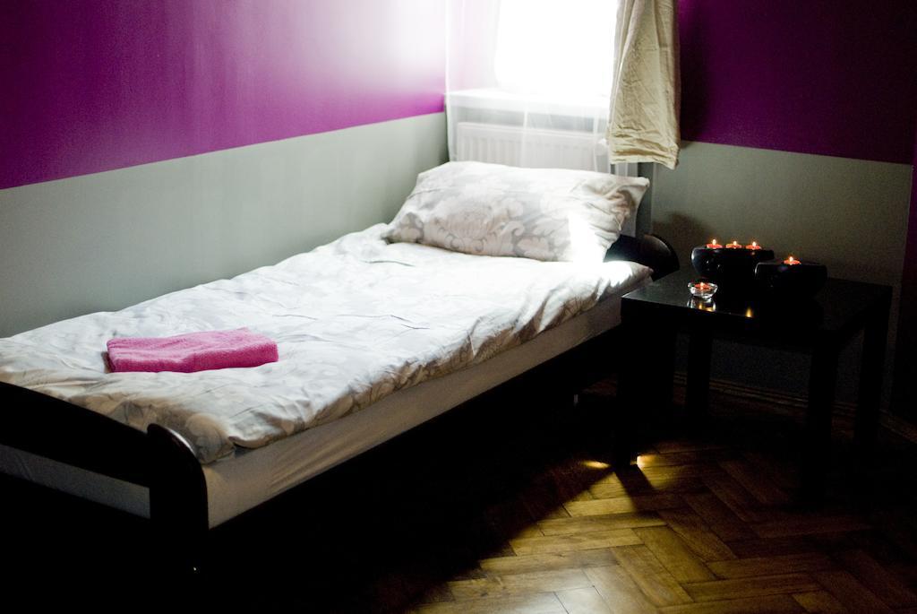 Smocza Jama Hostelクラクフ エクステリア 写真